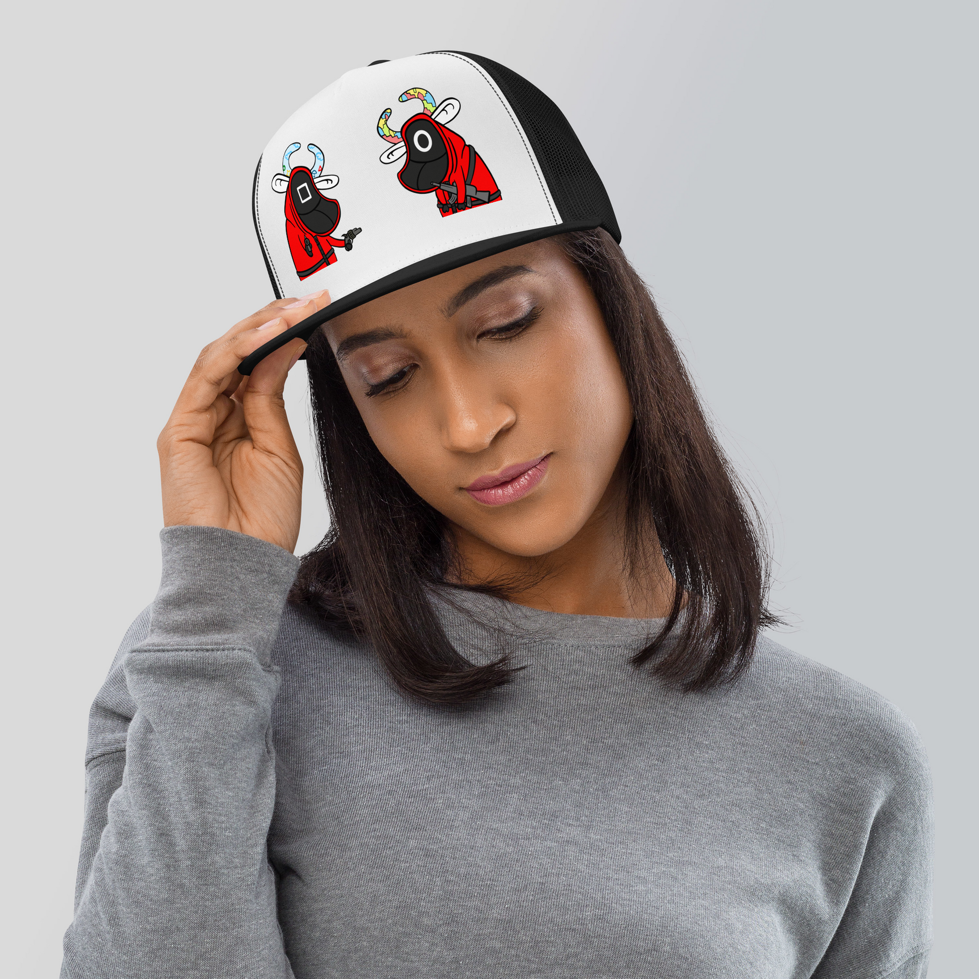 ROUND SIX - SNAPBACK CROWNS