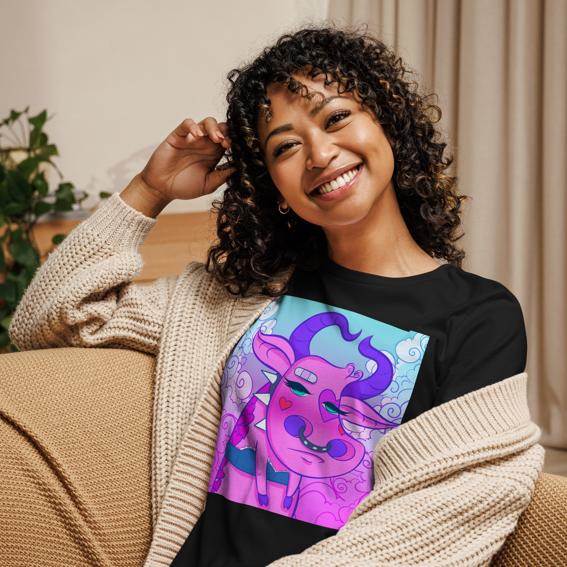 MALEVOLA - QUEENZ - RELAXED -T-SHIRT