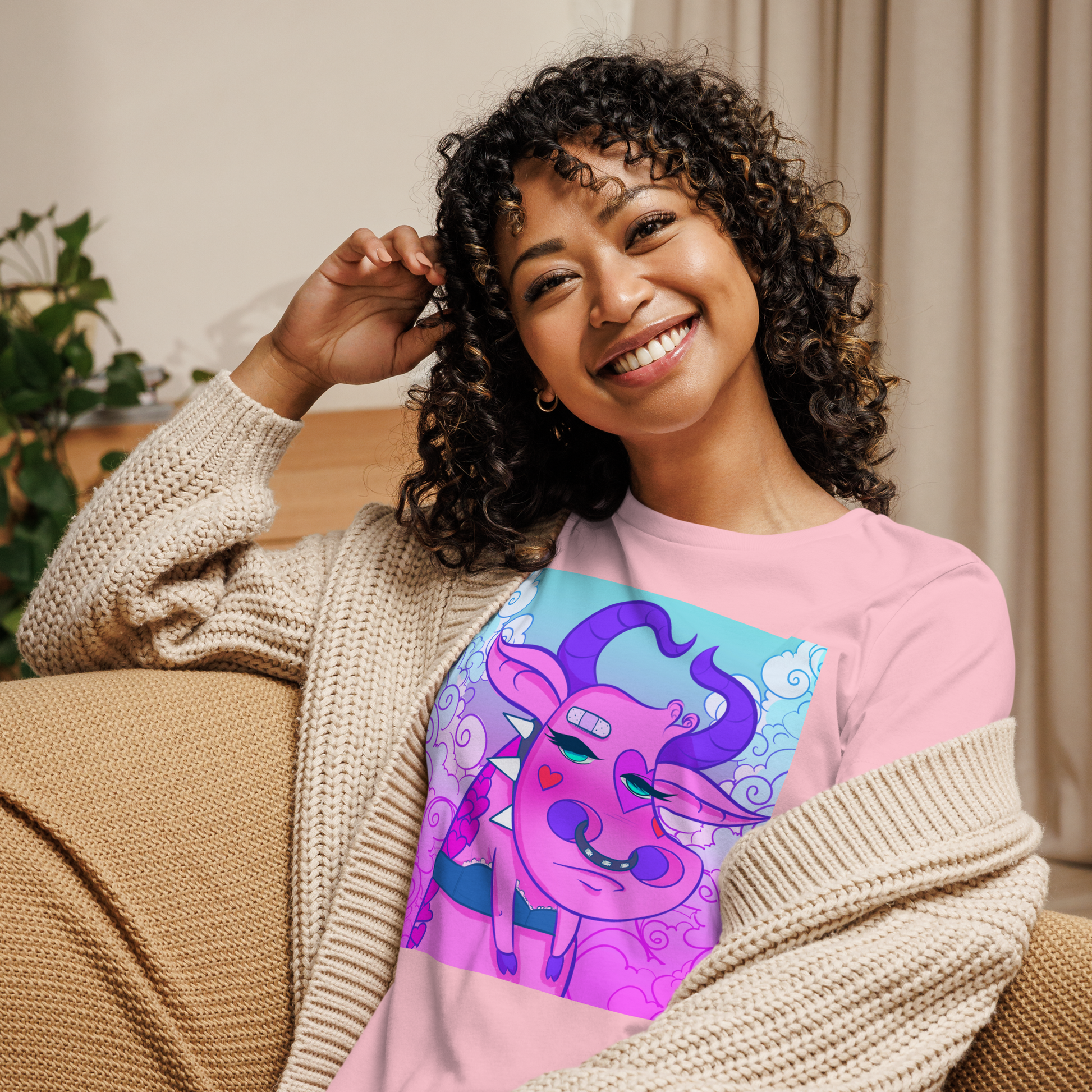 MALEVOLA - QUEENZ - RELAXED -T-SHIRT